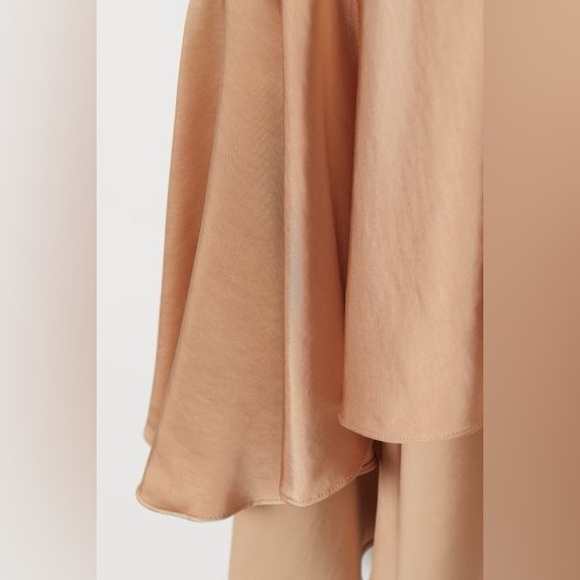 H&M Satin wrap front midi dress size Medium - Picture 2 of 2